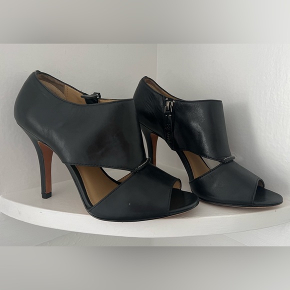 COACH Open Toe Black Leather Heel with Side Zipper Size 7.5 - Picture 1 of 10